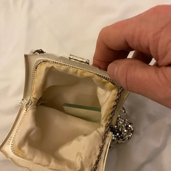 Whiting davis small sliver toned mess bag. Never used. - Picture 4 of 5